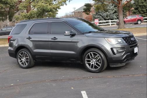2016 Ford Explorer Sport