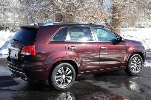 2011 Kia Sorento SX