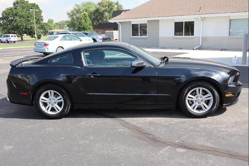 2014 Ford Mustang V6