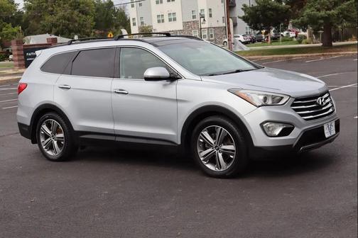 2014 Hyundai SANTA FE GLS