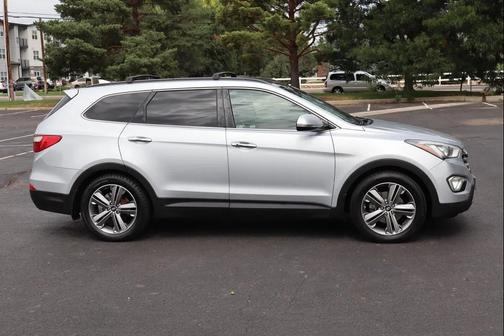 2014 Hyundai SANTA FE GLS