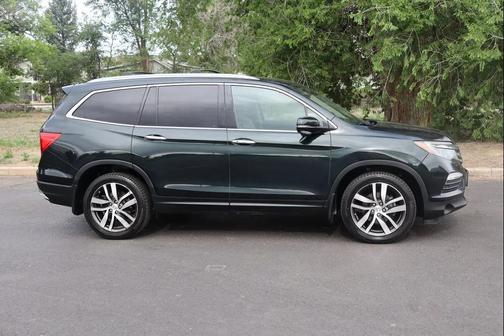 Black Forest Pearl 2016 Honda Pilot Touring
