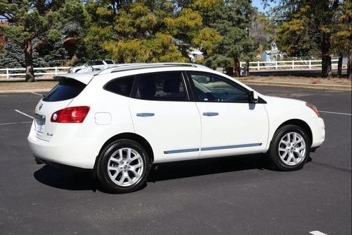 2011 Nissan Rogue SV