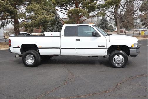 1997 Dodge Ram 3500 ST