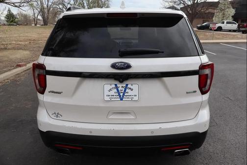 White Platinum Metallic Tri-Coat 2016 Ford Explorer Sport