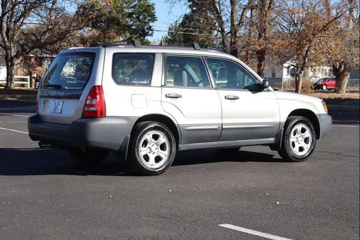 2005 Subaru Forester 2.5 X
