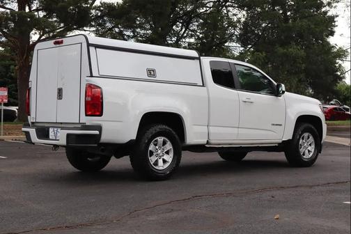 Summit White 2017 Chevrolet Colorado WT
