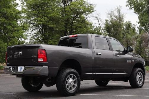 2018 RAM 2500 SLT Crew Cab 4x4 6'4' Box