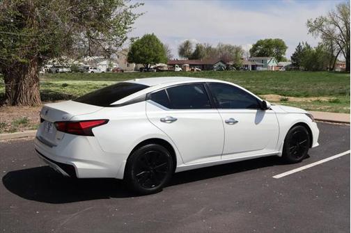 2021 Nissan Altima 2.5 SV