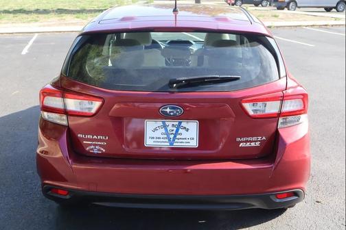 2017 Subaru Impreza 2.0i