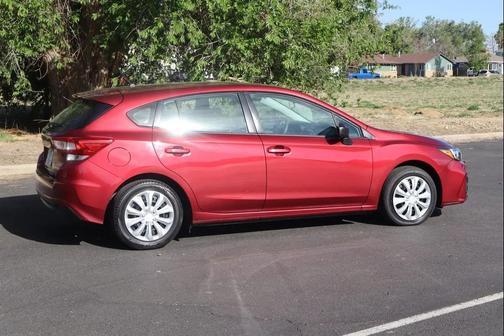 2017 Subaru Impreza 2.0i
