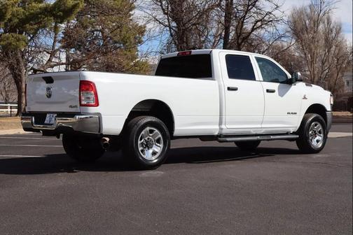 2022 RAM 3500 Tradesman Crew Cab 4x4 8' Box