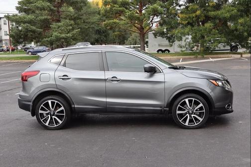 2017 Nissan Rogue Sport SL