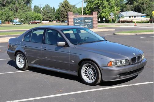 2002 BMW 540 540i