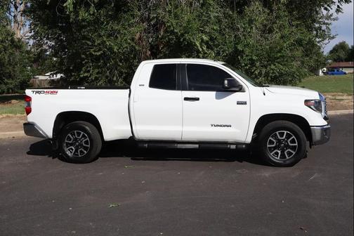 Super White 2019 Toyota Tundra SR5