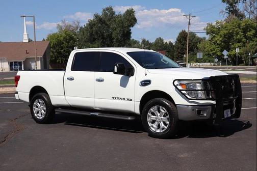 2017 Nissan Titan XD SV
