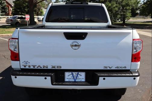 2017 Nissan Titan XD SV