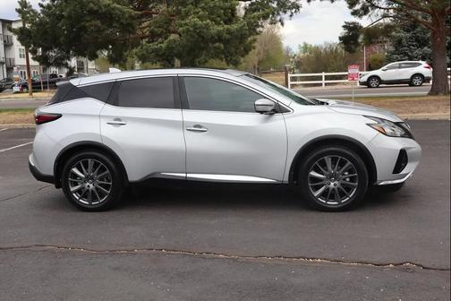 Brilliant Silver Metallic 2021 Nissan Murano SV Intelligent AWD