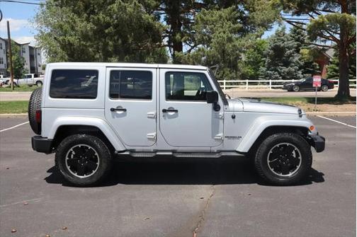 2012 Jeep Wrangler Unlimited Altitude