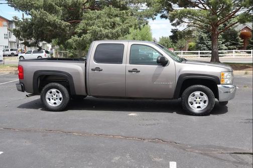Gray 2012 Chevrolet Silverado 1500 LT