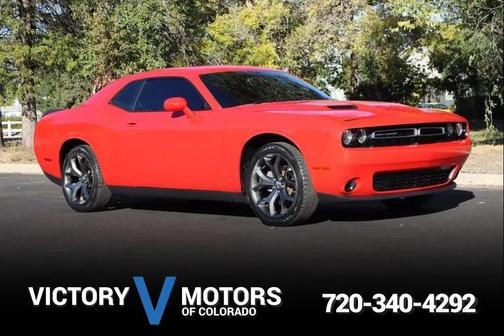 2016 Dodge Challenger SXT