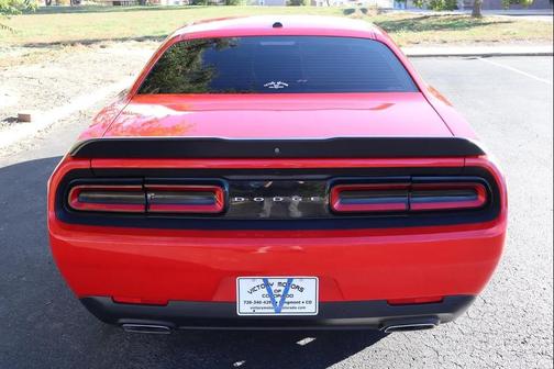 2016 Dodge Challenger SXT