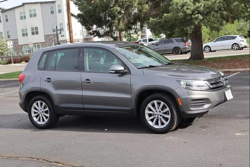 Reflex Silver Metallic 2014 Volkswagen Tiguan 4MOTION Auto SE