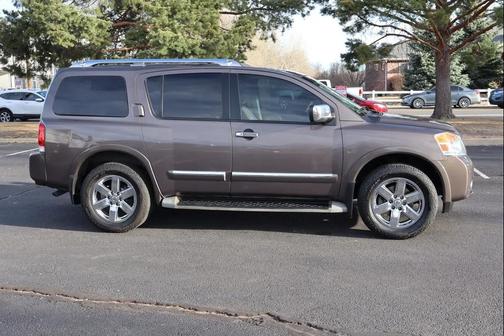 2014 Nissan Armada Platinum