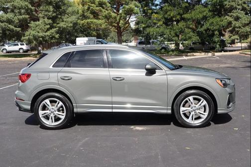 2020 Audi Q3 45 S line Premium
