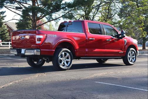 Rapid Red Metallic Tinted Clearcoat 2023 Ford F-150 Lariat