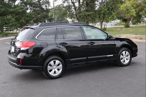 2012 Subaru Outback 3.6R Limited