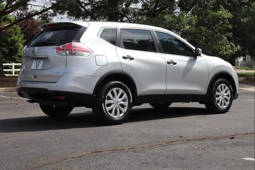 Brilliant Silver 2016 Nissan Rogue S