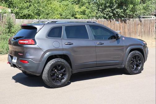 2016 Jeep Cherokee Trailhawk