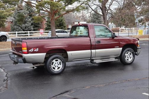 1999 Chevrolet Silverado 1500 LS