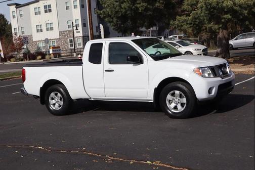2012 Nissan Frontier SV