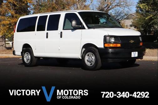 2017 Chevrolet Express 2500 LS