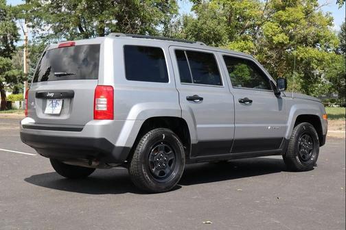 2016 Jeep Patriot Sport