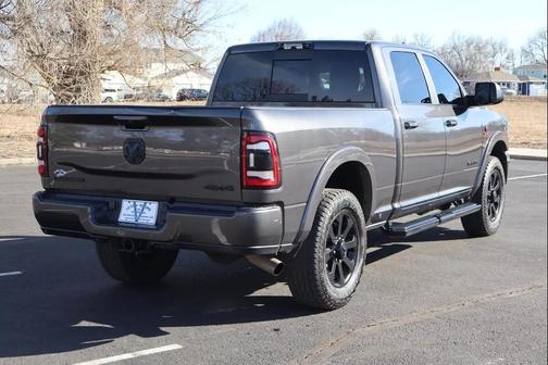 2022 RAM 2500 Laramie Crew Cab 4x4 6'4' Box