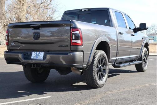 2022 RAM 2500 Laramie Crew Cab 4x4 6'4' Box