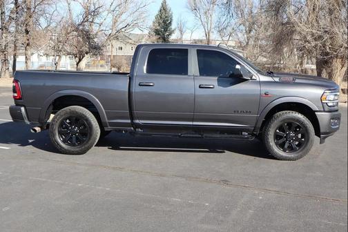 2022 RAM 2500 Laramie Crew Cab 4x4 6'4' Box