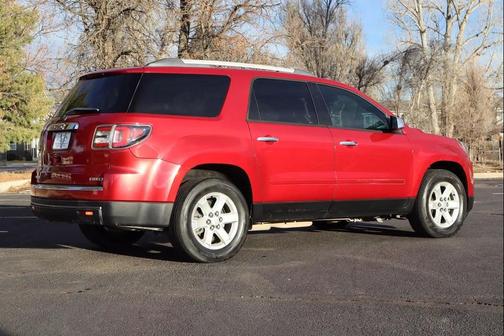 2013 GMC Acadia SLE-2
