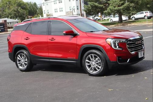 2022 GMC Terrain SLT