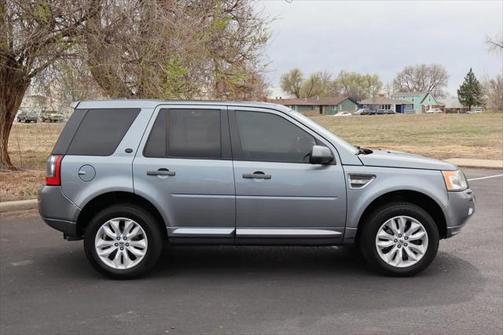 2012 Land Rover LR2 HSE LUX