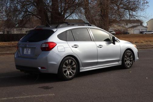 Photo 4 of 52 of 2014 Subaru Impreza 2.0i Sport Premium