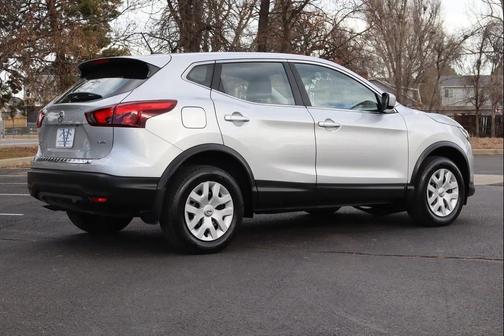 2018 Nissan Rogue Sport S