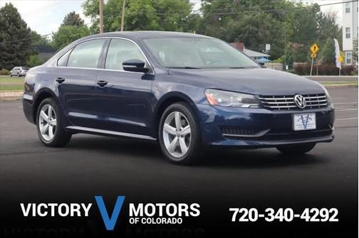 2013 Volkswagen Passat 2.0 TDI SE w/ Sunroof