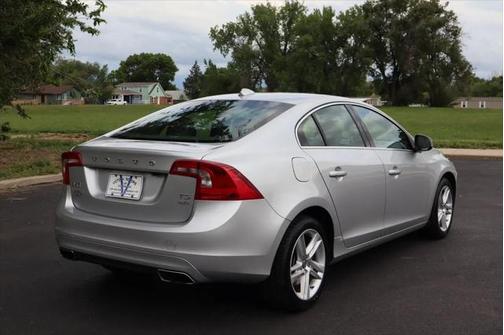 2014 Volvo S60 T5 Platinum