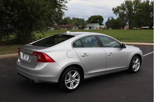 2014 Volvo S60 T5 Platinum