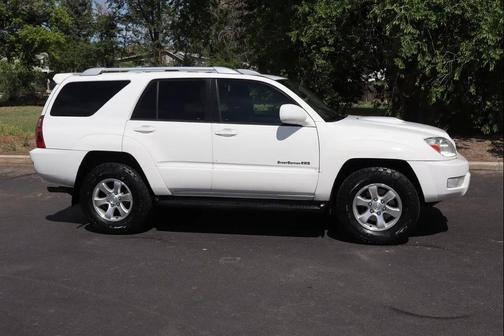 Natural White 2003 Toyota 4Runner SR5 V8