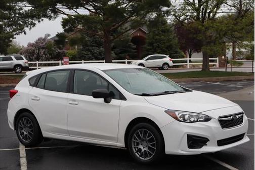2019 Subaru Impreza 2.0i